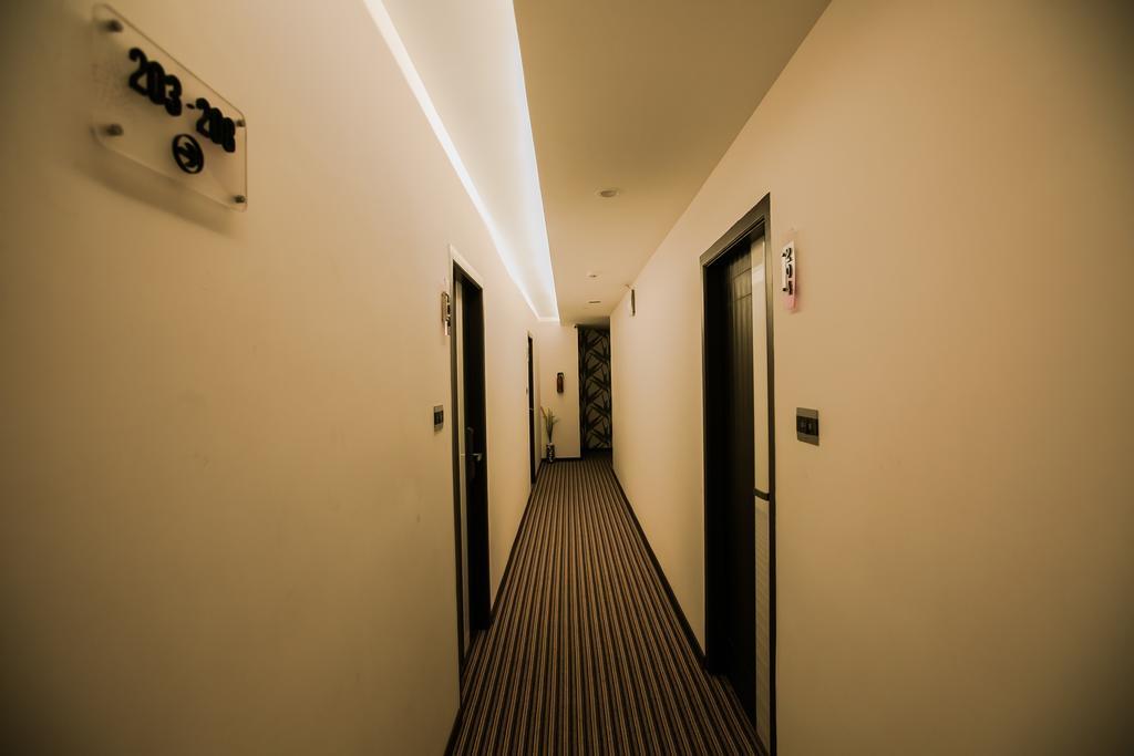 The Spin Hotel Chennai Extérieur photo