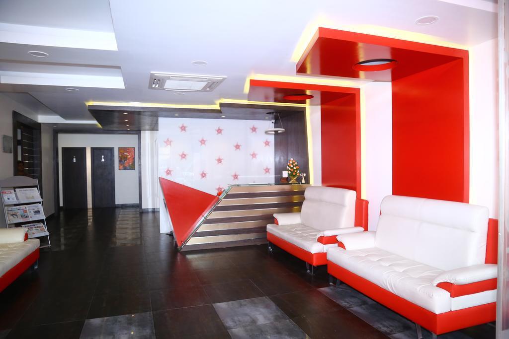 The Spin Hotel Chennai Extérieur photo