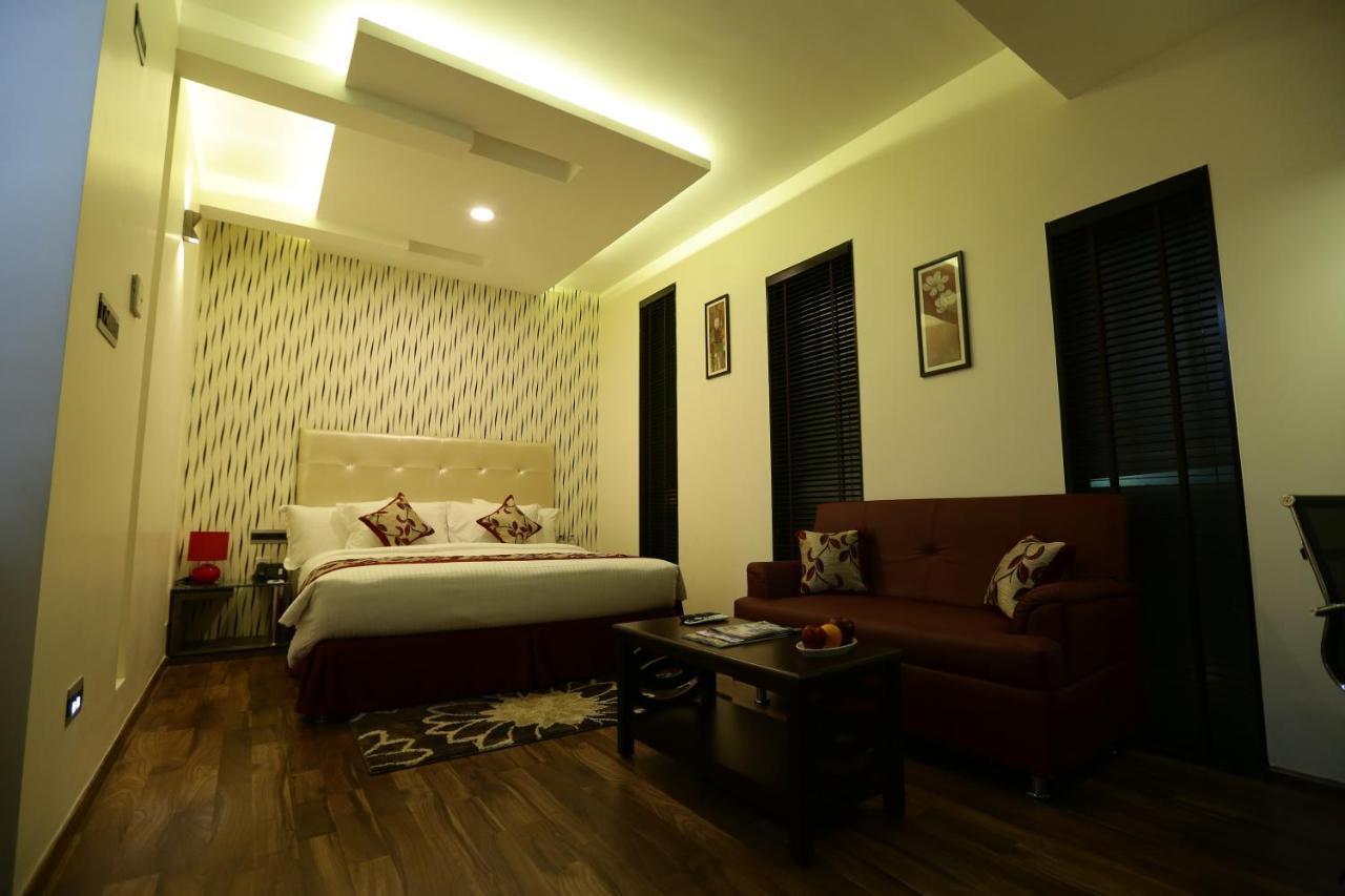 The Spin Hotel Chennai Extérieur photo